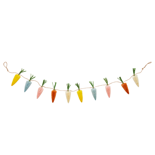 Bottle Brush Carrot Garland