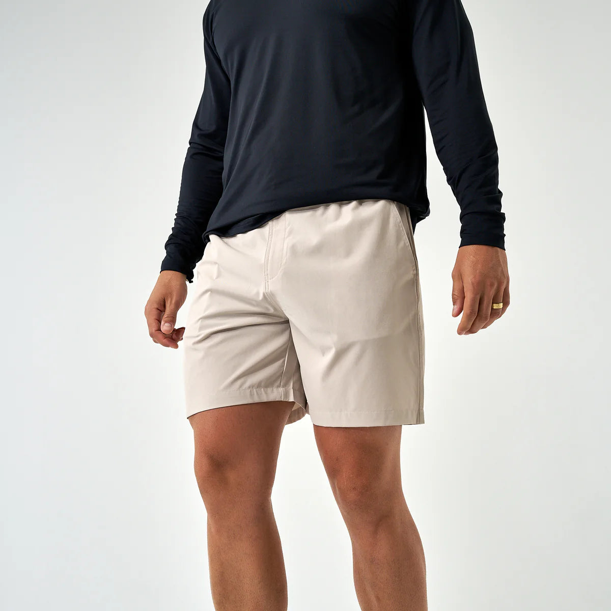 Burlebo Everday Short in Light Khaki- Into the Wild Pocket