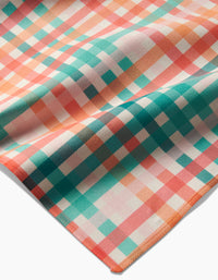 Geometry Pick Me Gingham Dinner Napkin Set