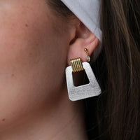 Nickel & Suede Vintage Silver Avery