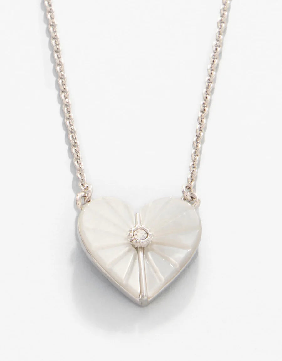 SLV Necklace 18” Mother-of-Pearl/Heart Silver