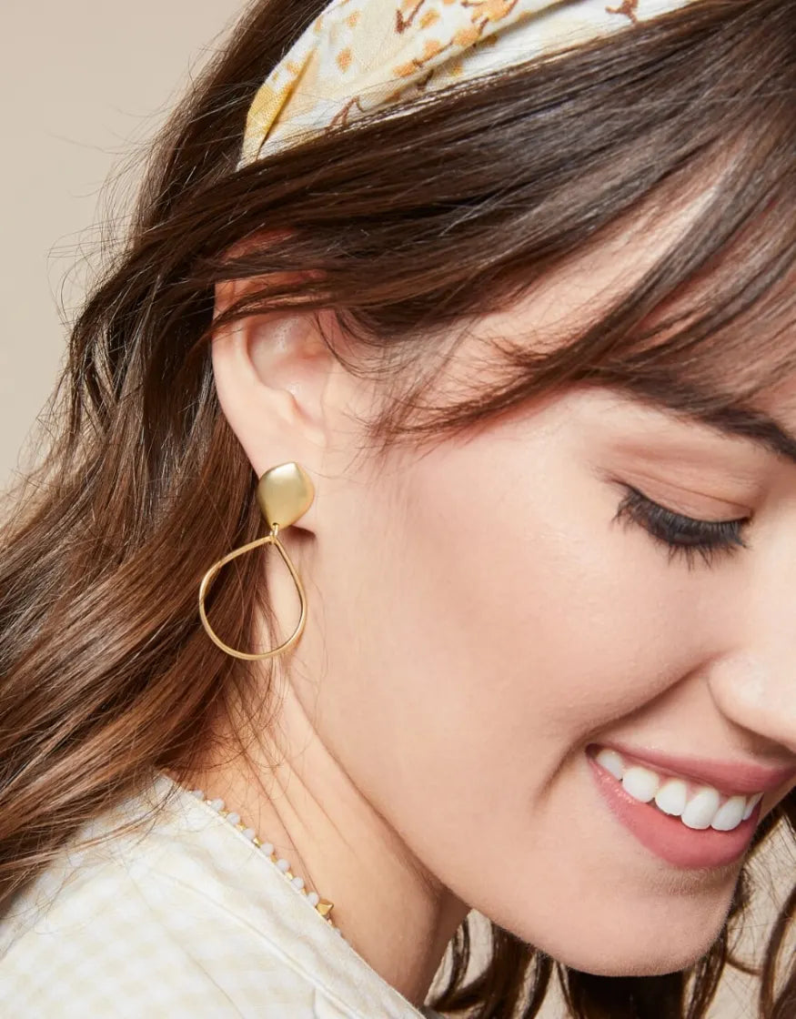 Droplet Earrings Gold