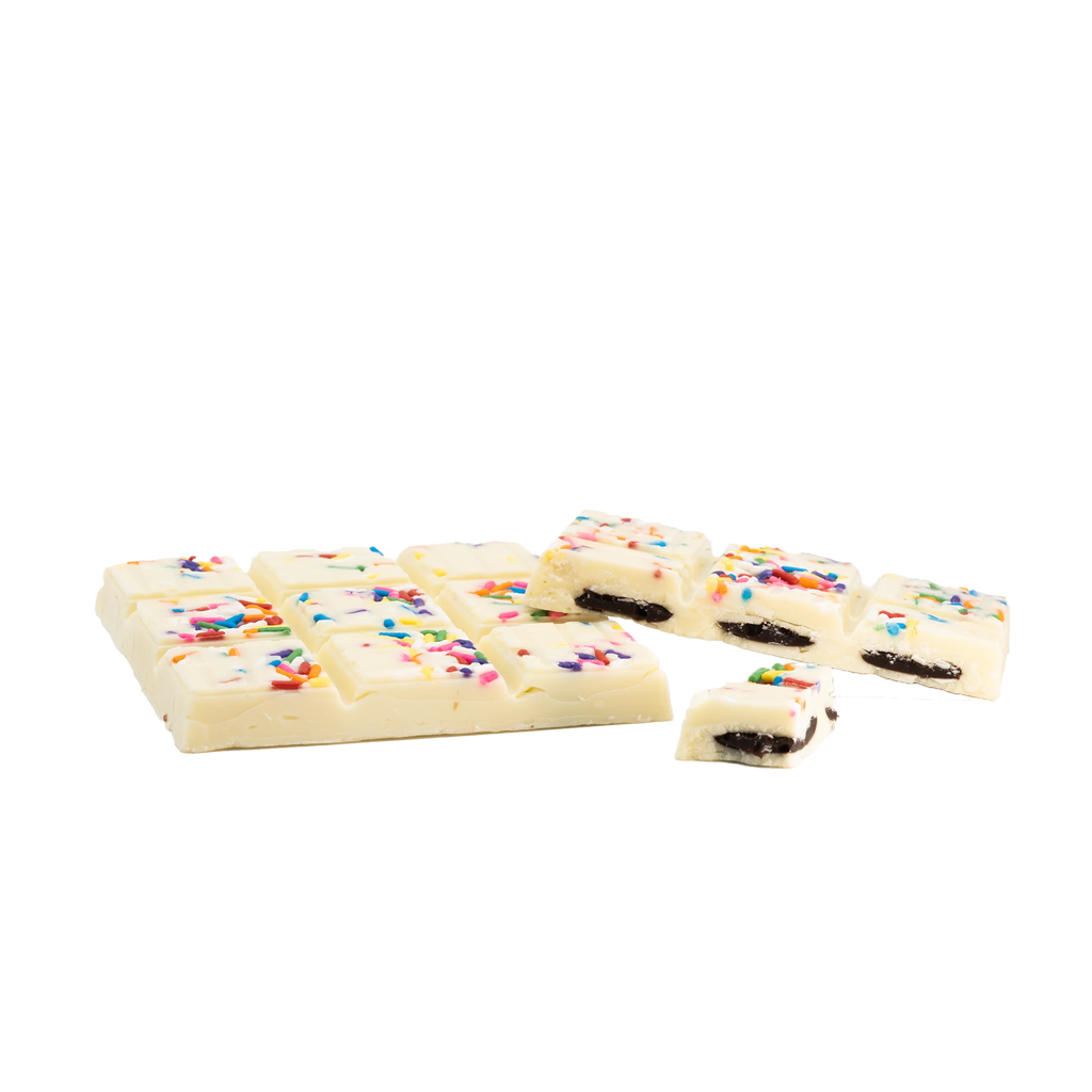 Lolli & Pops Cake Batter Cream Chocolate Bar